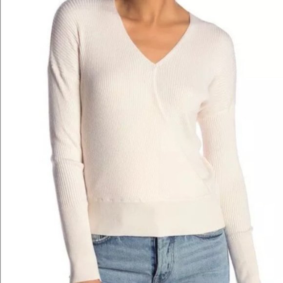 Elodie from Nordstrom Rack Ivory Sweater, Size L - Picture 2 of 11